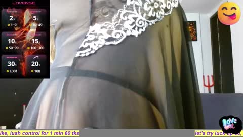 clara_xuee online show from 12.17.24