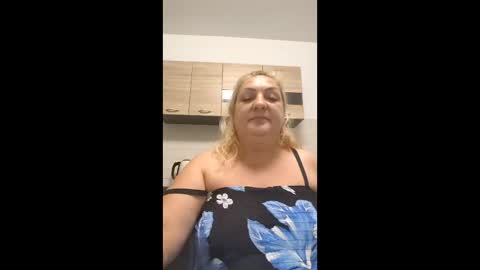 Clara online show from 06.10.26