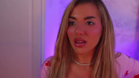 ClaraHazel online show from 01.08.26