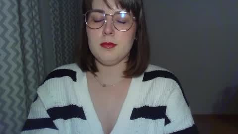 Clara online show from 04.17.26