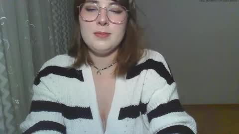 Snapshot of claralovely chatting on 06.02.26 Clara online show from 06.02.26