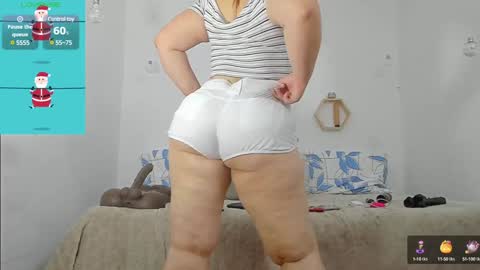 Snapshot of clarise_cooper chatting on 12.19.24 clarise_cooper online show from 12.19.24