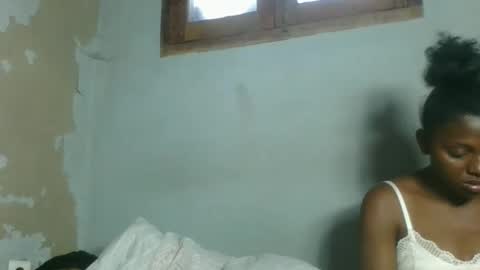 Snapshot of clarisse98 chatting on 10.14.25 clarisse98 online show from 10.14.25