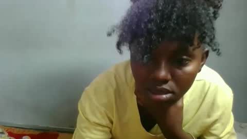 Snapshot of clarisse98 chatting on 10.18.25 clarisse98 online show from 10.18.25