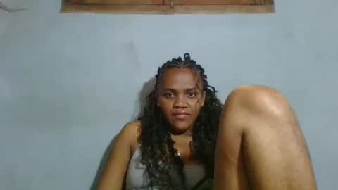 Snapshot of clarisse98 chatting on 11.03.25 clarisse98 online show from 11.03.25