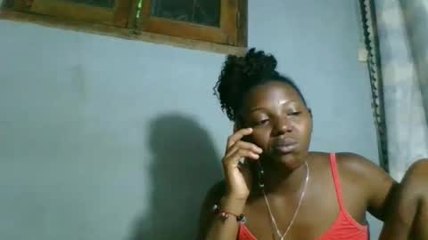 Snapshot of clarisse98 chatting on 11.14.25 clarisse98 online show from 11.14.25