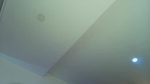 Snapshot of clark_strong chatting on 11.05.25 clark_strong online show from 11.05.25