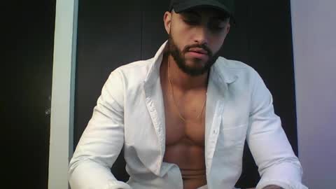 Clay online show from 04.04.26