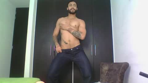 Snapshot of claybrown_ chatting on 05.14.26 Clay online show from 05.14.26