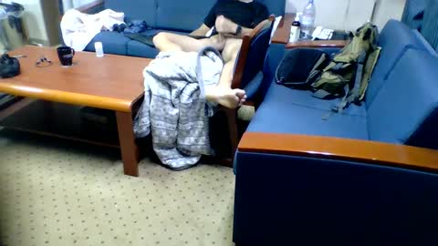 Snapshot of clayyalc2 chatting on 09.19.25 clayyalc2 online show from 09.19.25