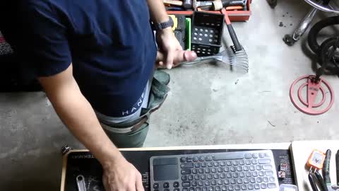 Snapshot of clayyalc2 chatting on 10.13.25 clayyalc2 online show from 10.13.25