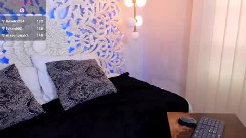 Clehon online show from 03.24.26