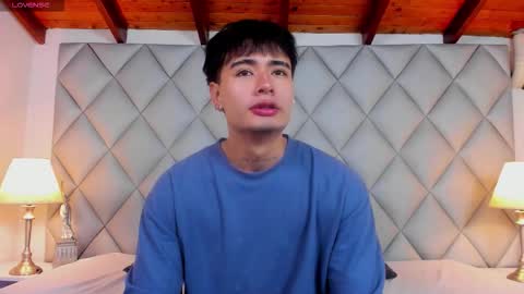 Snapshot of clement_reyes chatting on 11.26.25 clement_reyes online show from 11.26.25