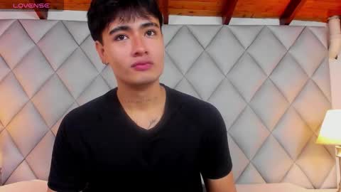 Snapshot of clement_reyes chatting on 11.27.25 clement_reyes online show from 11.27.25