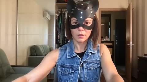 cleo_catra online show from 10.02.25