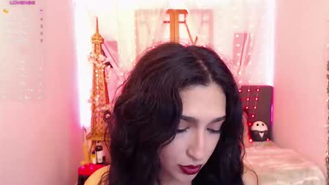 Snapshot of cleo_fox chatting on 11.15.25 Cleo online show from 11.15.25