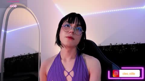 Snapshot of cleo_nilee chatting on 06.06.26 cleo online show from 06.06.26