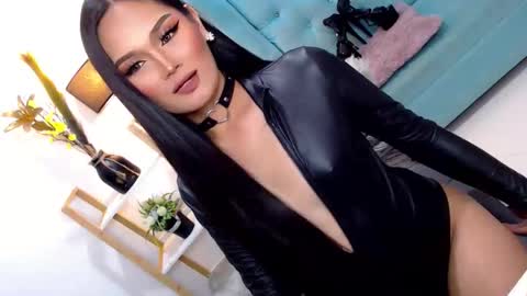 Cleo online show from 10.08.25