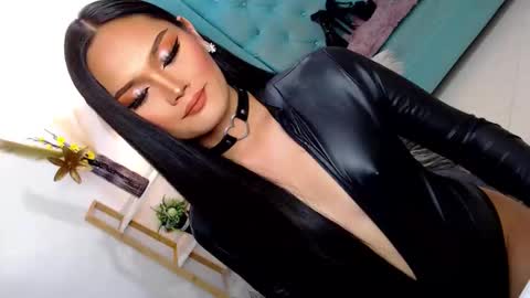 Cleo online show from 11.20.25