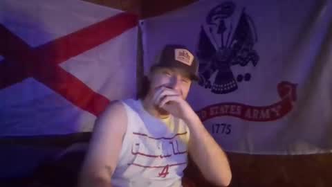 Snapshot of cleveykevil chatting on 12.21.25 cleveykevil online show from 12.21.25