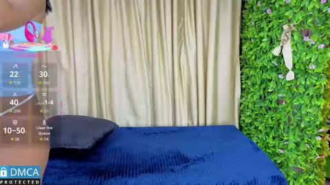 Clhoe online show from 12.15.25