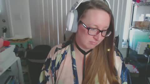 Snapshot of climaxfairy chatting on 02.14.25 Kate online show from 02.14.25