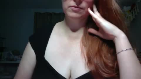 Snapshot of climaxfairy chatting on 09.27.25 Kate online show from 09.27.25