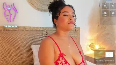 cloe_25 online show from 10.29.25