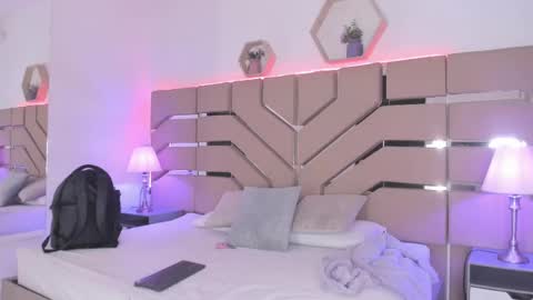 Snapshot of cloe_cifuentes chatting on 10.04.25 Cloe Online de 600 a 1400 online show from 10.04.25