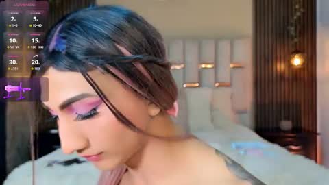 Snapshot of cloee_cameron chatting on 06.11.26 cloee_cameron online show from 06.11.26