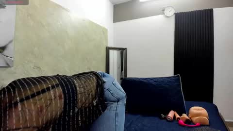 Snapshot of cloee_rabbyt chatting on 11.24.25 CLOE online show from 11.24.25