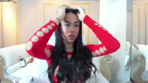 Snapshot of cloehap chatting on 02.17.25 Cloe online show from 02.17.25