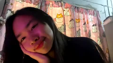 Mikki online show from 04.22.26
