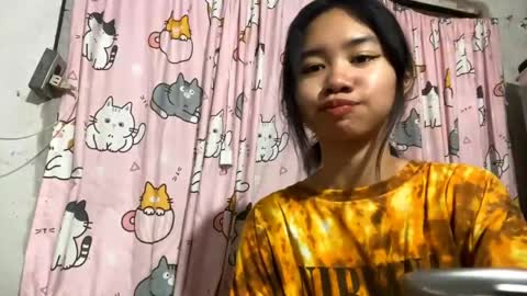 Mikki online show from 05.18.26