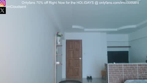  35 videos 50 pictures ---- IGTwitter ImCloudsent online show from 02.14.25