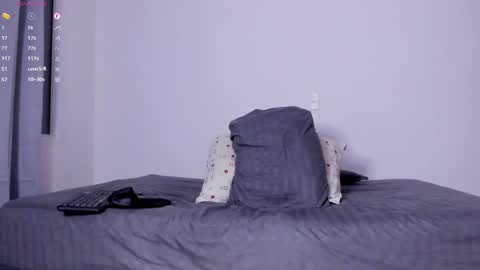 Snapshot of cloudy_pigdude chatting on 02.05.25 CRISTIAN online show from 02.05.25