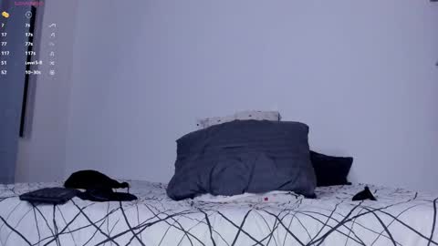 Snapshot of cloudy_pigdude chatting on 02.10.25 CRISTIAN online show from 02.10.25