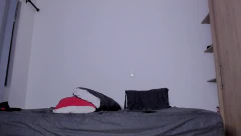 Snapshot of cloudy_pigdude chatting on 03.02.25 CRISTIAN online show from 03.02.25