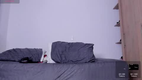 Snapshot of cloudy_pigdude chatting on 03.12.25 CRISTIAN online show from 03.12.25