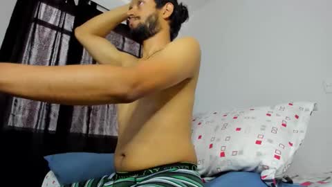 Snapshot of cloudy_pigdude chatting on 10.02.25 CRISTIAN online show from 10.02.25