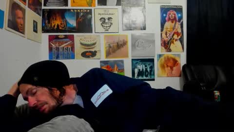 cloudyystarr666 online show from 01.11.26