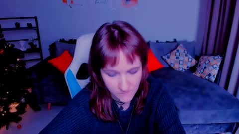  Clover  follow me  online show from 01.04.25