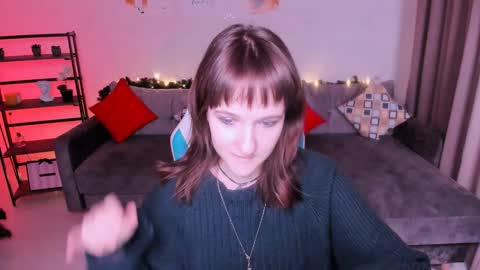  Clover  follow me  online show from 01.05.25