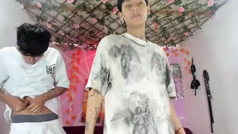 Snapshot of club_latinboys chatting on 09.11.25 club_latinboys online show from 09.11.25