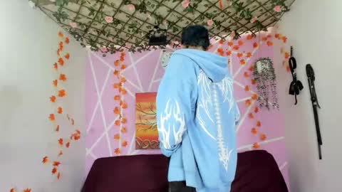 Snapshot of club_latinboys chatting on 09.12.25 club_latinboys online show from 09.12.25