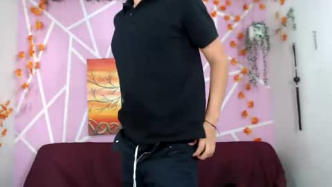 Snapshot of club_latinboys chatting on 10.03.25 club_latinboys online show from 10.03.25