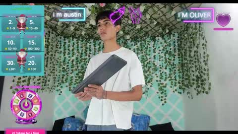 Snapshot of club_latinboys chatting on 11.21.25 club_latinboys online show from 11.21.25