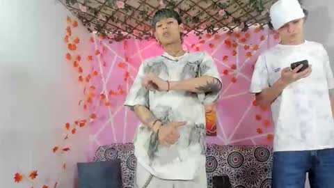 Snapshot of club_latinboys chatting on 11.24.25 club_latinboys online show from 11.24.25