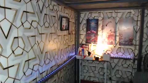 clyde_twinkx online show from 10.06.25