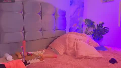 Valerie  nenitasexy online show from 06.12.26